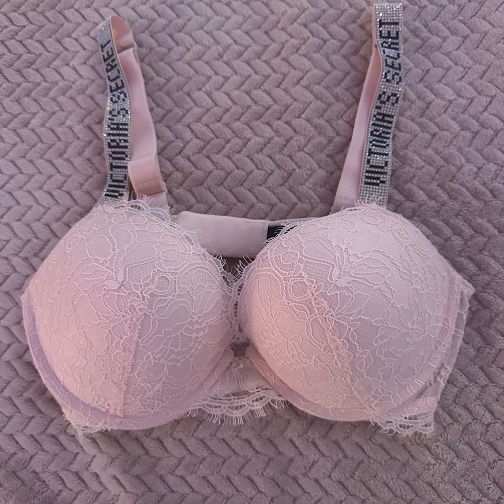 Victoria's Secret Blush Lace Bra